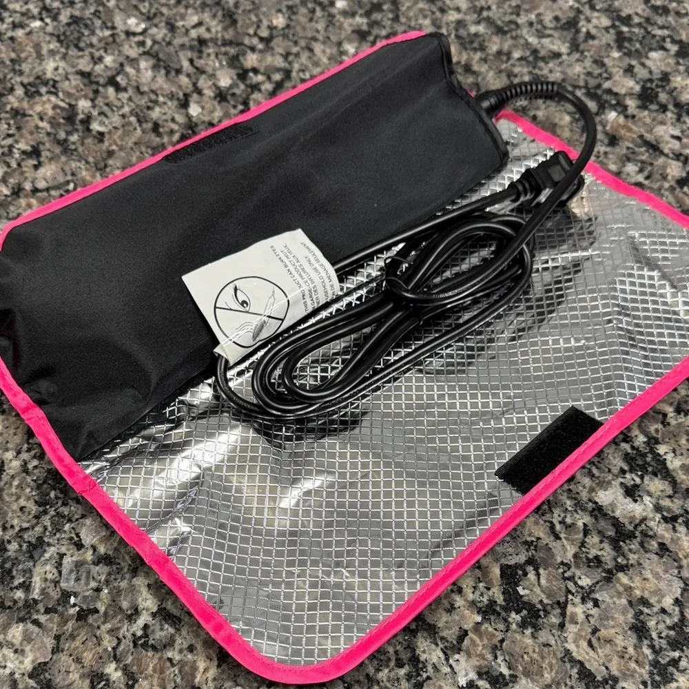 Simply Straight Black and Pink Hair Brush Straightener NWOT